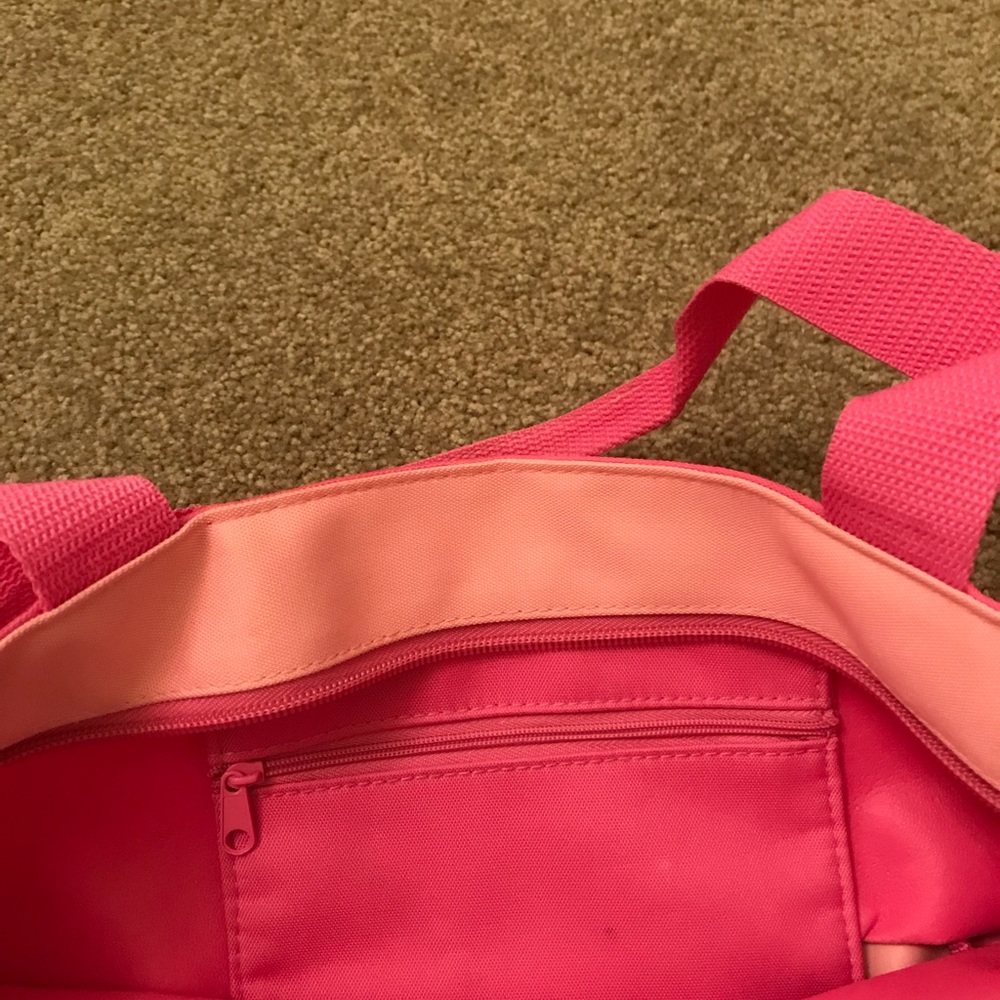 ROOTS authentic small pink tote - Picture 6 of 7